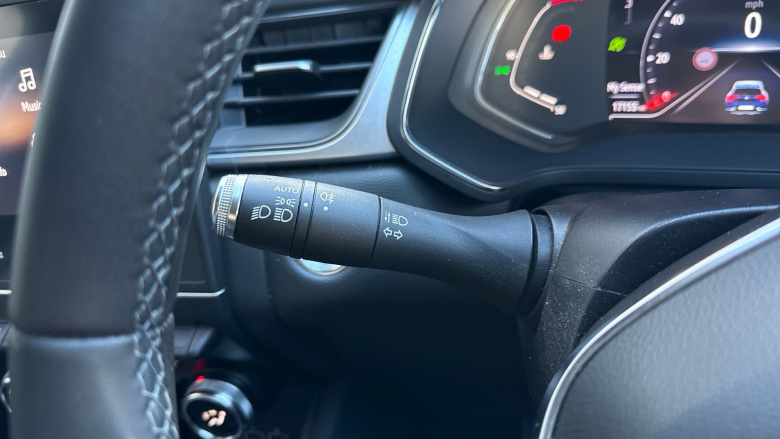 Renault Captur 1.3 TCE 140 S Edition 5dr EDC Petrol Hatchback